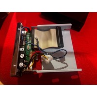 Externes Festplattengehäuse für alle Festplatten 3