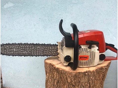 Verkaufe sehr gut erhaltene Motorsäge Stihl 029