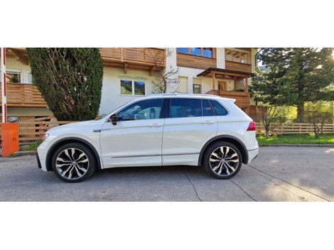 VW Tiguan R-Line