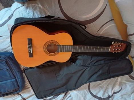 Kindergitarre Kindergitarre