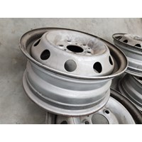 Winterreifen Dunlop + Felgen 3