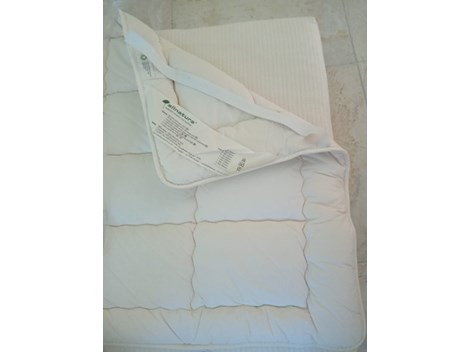 Kindermatratze ungebraucht neuwertig 140 x 70 cm Kindermatratze ungebraucht neuwertig 140 x 70 cm