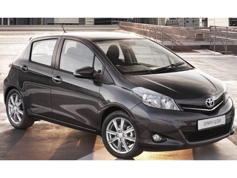 Toyota Yaris 1.3 VVT-i Benzin zu verkaufen - Garag Toyota Yaris 1.3 VVT-i Benzin zu verkaufen - Garag
