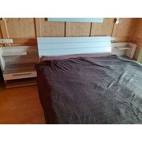 Doppelbett komplett u. Eckschrank 4