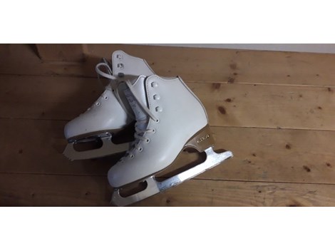 Lederschlittschuhe Lederschlittschuhe