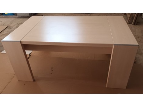 Neuwertige Couchtisch Neuwertige Couchtisch