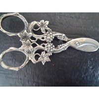 Schere aus Silber 4