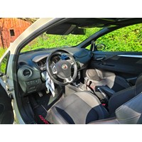 Abarth Punto EVO 4