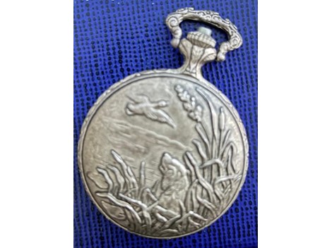 Taschenuhr mit Jagdszene Taschenuhr mit Jagdszene