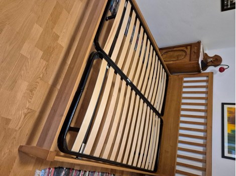 Verschenke Bett