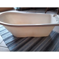 Kinderwagen und Babysachen 2