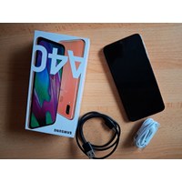 Samsung Handy A40 3