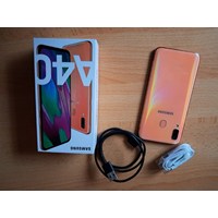 Samsung Handy A40 4