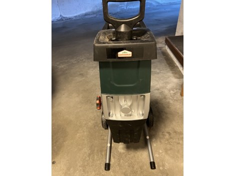 Häcksler 3000 Watt Häcksler 3000 Watt
