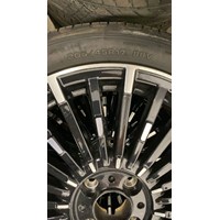 SOMMERREIFEN MIT ALUFELGEN ZU VERKAUFEN 5 SOMMERREIFEN MIT ALUFELGEN ZU VERKAUFEN 5