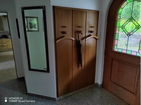 Garderobe Eingang Garderobe Eingang