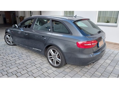 Audi A4 Quattro S-Line Audi A4 Quattro S-Line
