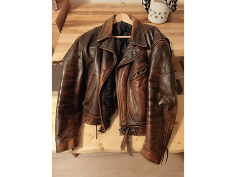 neuwertige Lederjacke