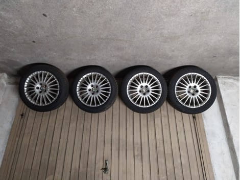 Felgen und Winterreifen für Alfa Romeo 159 Felgen und Winterreifen für Alfa Romeo 159