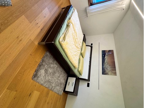 Doppelbett mit 2 Nachtkästchen Doppelbett mit 2 Nachtkästchen