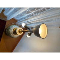 Stilvolle Stehlampe aus weißer Keramik handbemalt 3