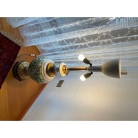 Stilvolle Stehlampe aus weißer Keramik handbemalt 2