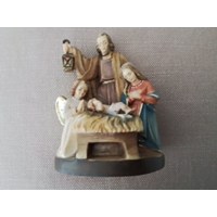 Kleine geschnitzte Krippe 3