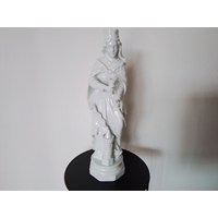 Porzellan Statue 2