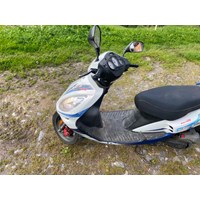 Scooter Sym Jet x 50 er 4