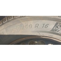 Winterreifen + Felgen 5