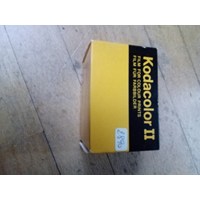 2 Kodak Filmrollen (schwarz-weiss und Farbe) 4