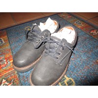 Damen und Herrenschuhe 7