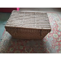 Korb Rattan mit Deckel zu verkaufen 2