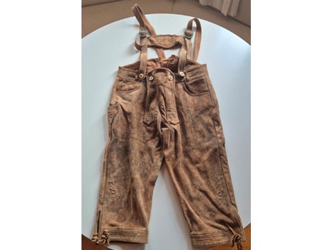 Schöne mittellange Lederhose zu verkaufen