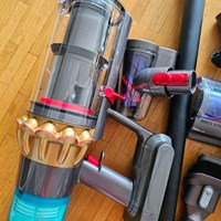 Dyson V15 Detect Absolute Staubsauger 8