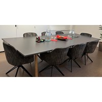 Tavolo riunioni / Tavolo conferenze – 1.000 € VB 6