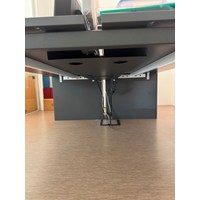 Scrivania Bench (doppia) con vano portaoggetti Sc 5