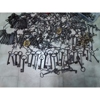 Verschiedene alte Schlüssel 2