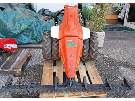 Mähmaschine Agrios