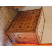Kompettes Schlafzimmer in Zirmholz antik 3