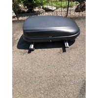 Autodachbox mit Dachlastträger 2
