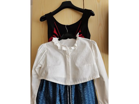 Tracht/Dirndl