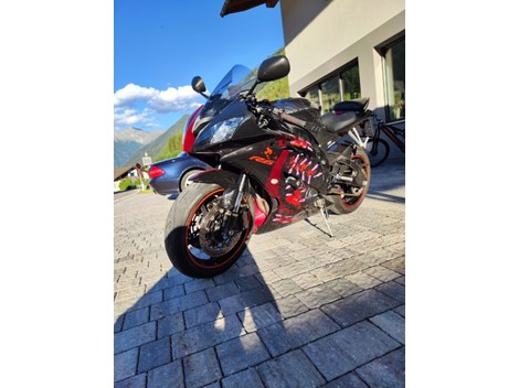 Yamaha R6 RJ15