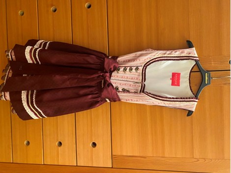 Krüger Dirndl – Größe 34 – Bordeaux und Altrosa