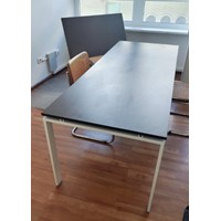 Schreibtisch mit Schrank 4
