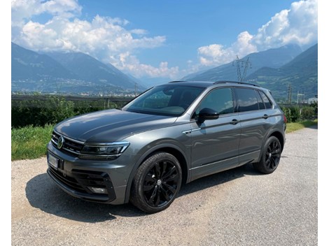 VW Tiguan R-Line Black | 240 PS Diesel | 1. Hand
