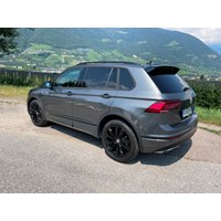 VW Tiguan R-Line Black | 240 PS Diesel | 1. Hand 5