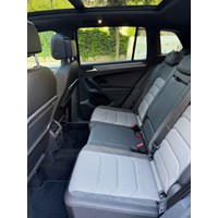 VW Tiguan R-Line Black | 240 PS Diesel | 1. Hand 10