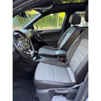 VW Tiguan R-Line Black | 240 PS Diesel | 1. Hand 9