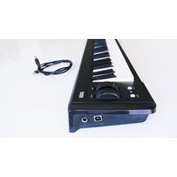 Kompaktes MIDI-Keyboard / Tastiera MIDI compatta 4